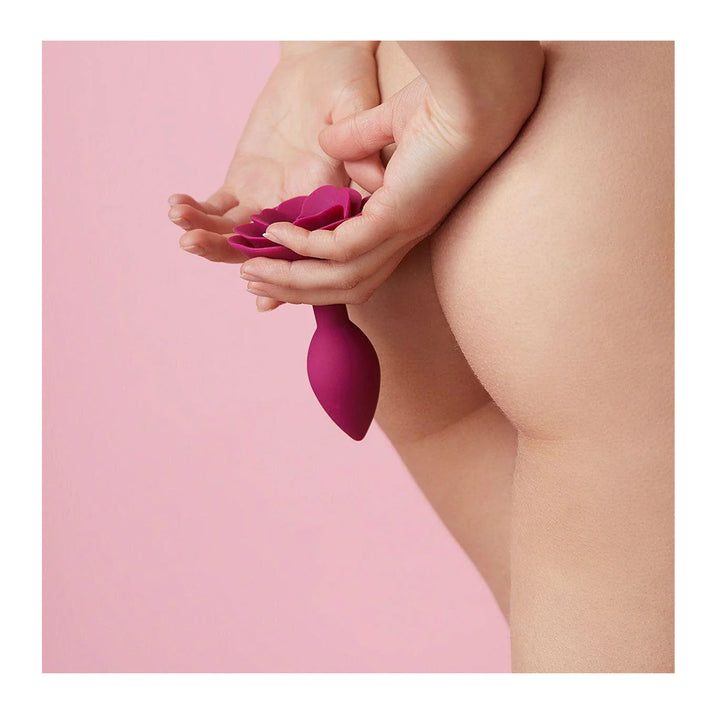 Love to Love Open Roses Plug